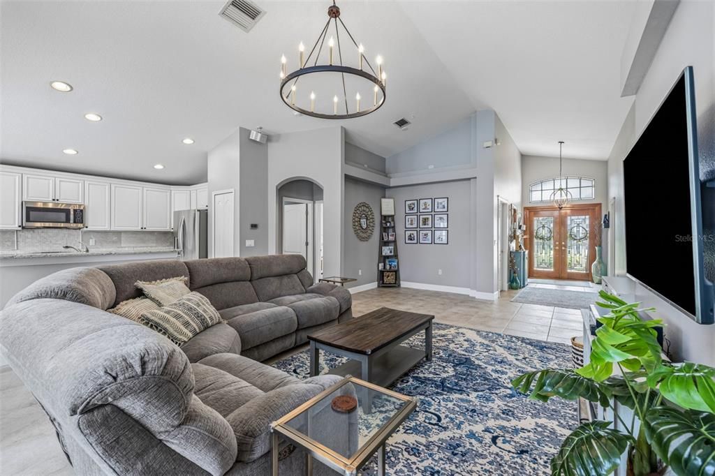 For Sale: $695,000 (4 beds, 3 baths, 1810 Square Feet)