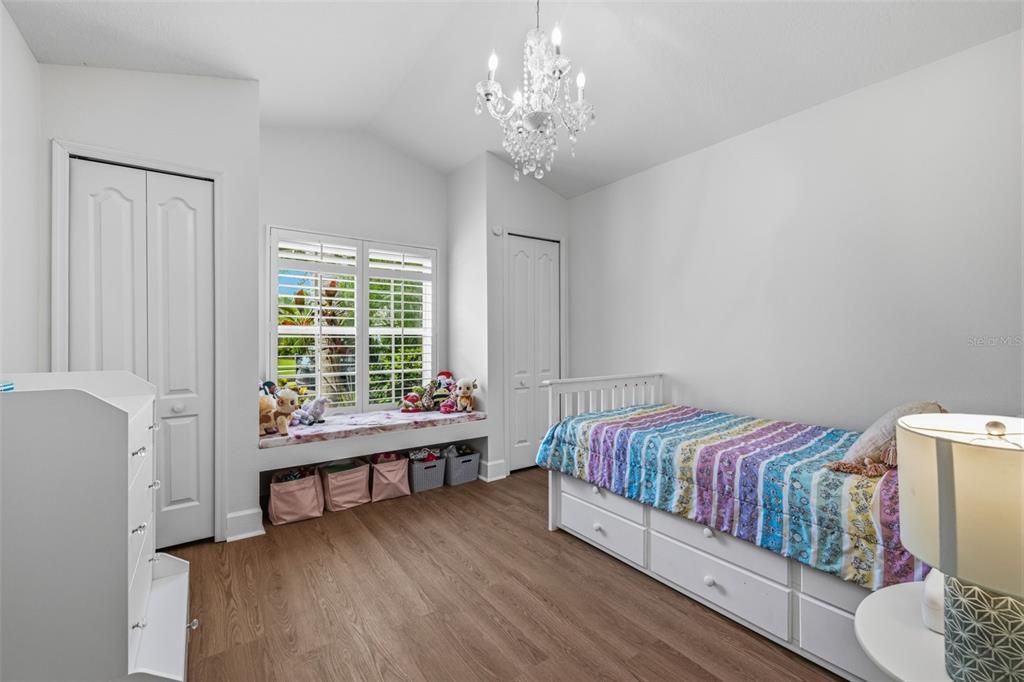 For Sale: $695,000 (4 beds, 3 baths, 1810 Square Feet)