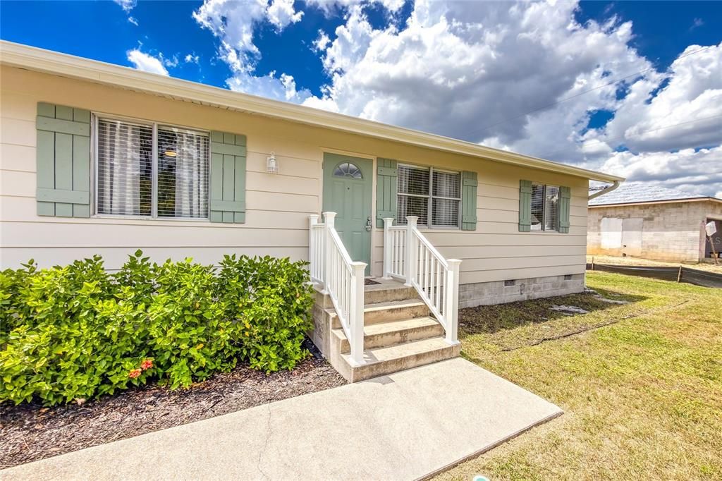 For Sale: $204,000 (2 beds, 2 baths, 960 Square Feet)