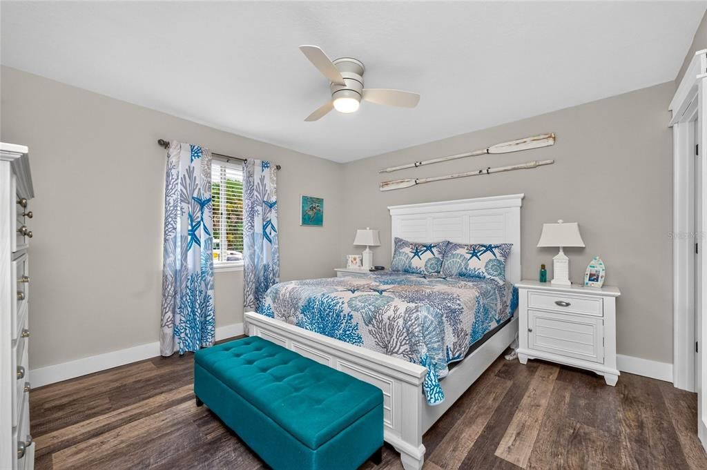 For Sale: $204,000 (2 beds, 2 baths, 960 Square Feet)