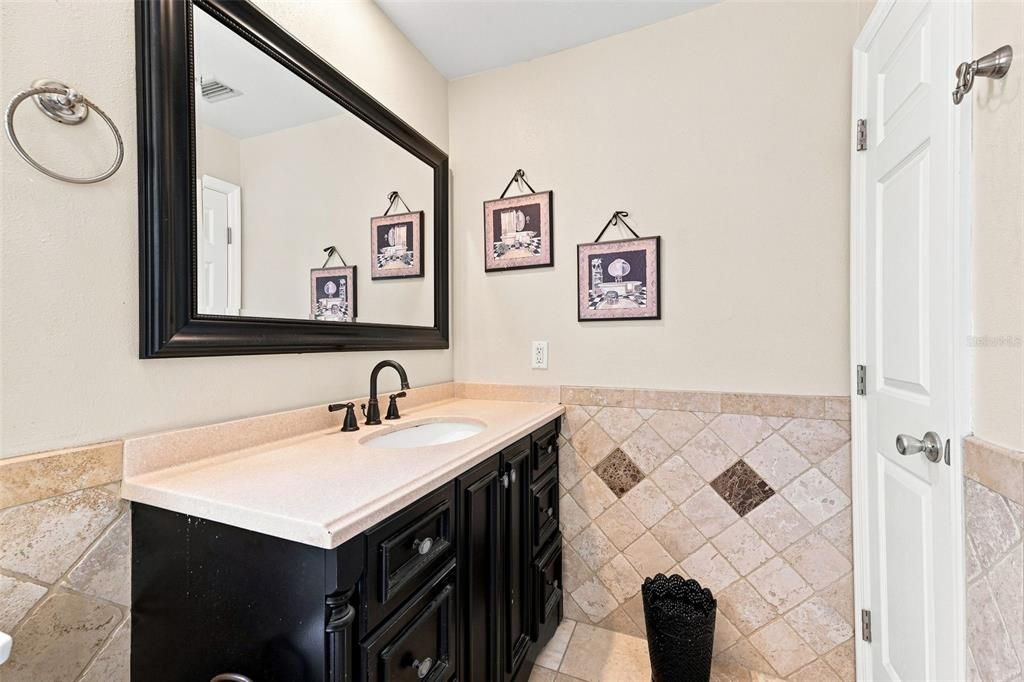 For Sale: $529,900 (3 beds, 2 baths, 1751 Square Feet)