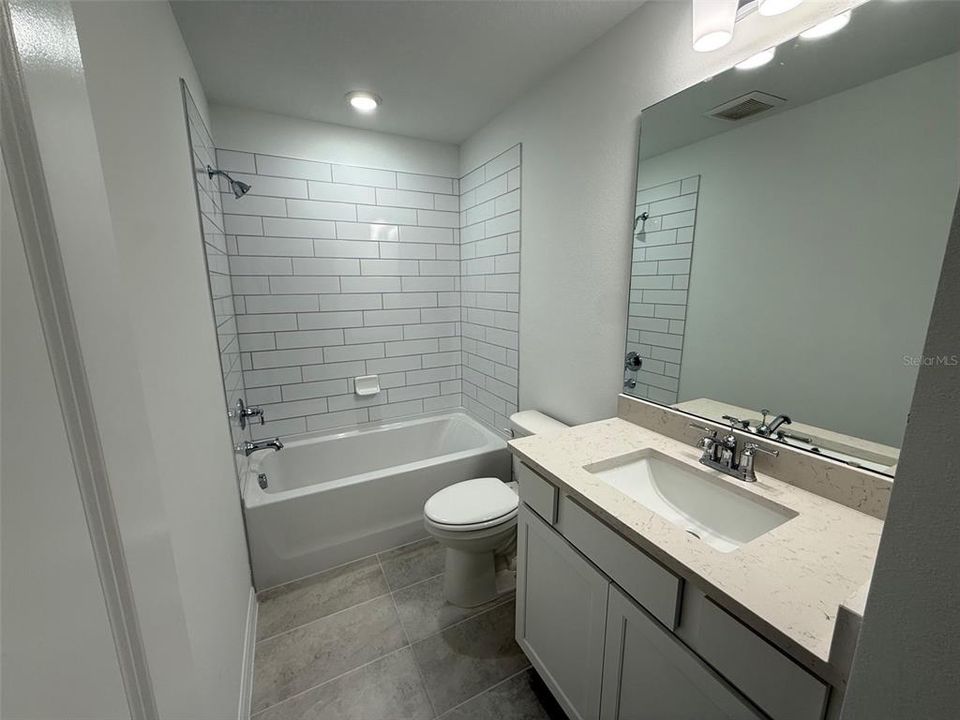 For Rent: $2,550 (3 beds, 2 baths, 1625 Square Feet)