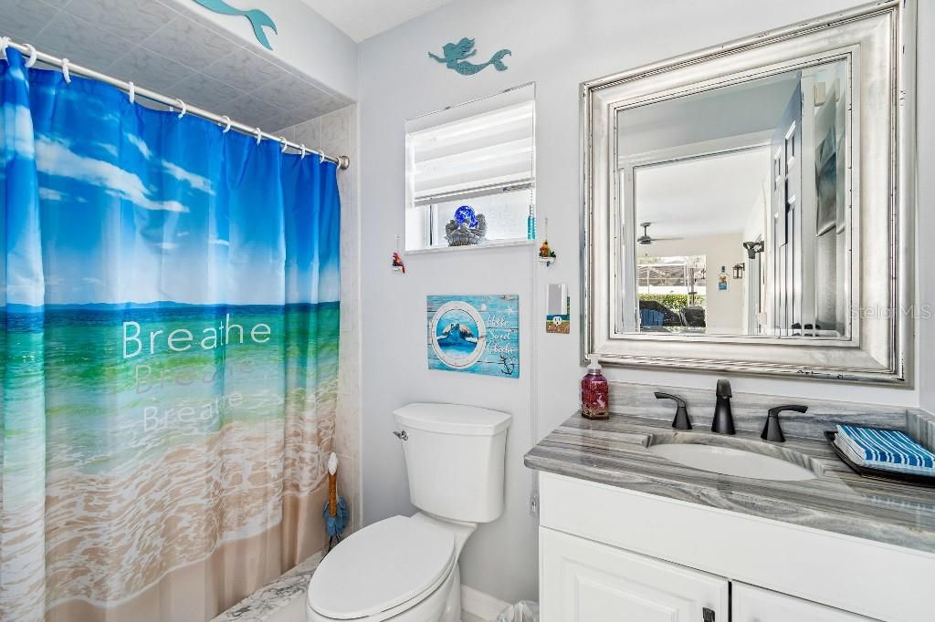 For Sale: $449,000 (3 beds, 3 baths, 1704 Square Feet)
