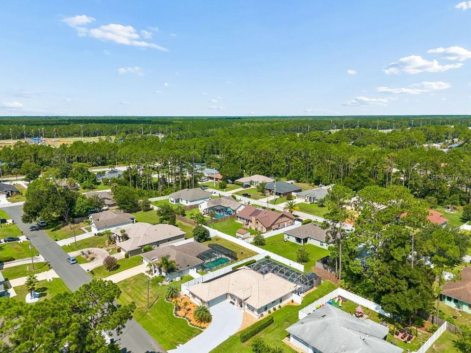 For Sale: $449,000 (3 beds, 3 baths, 1704 Square Feet)