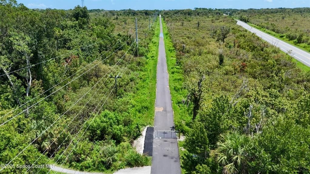 На продажу: $499,000 (23.40 acres)
