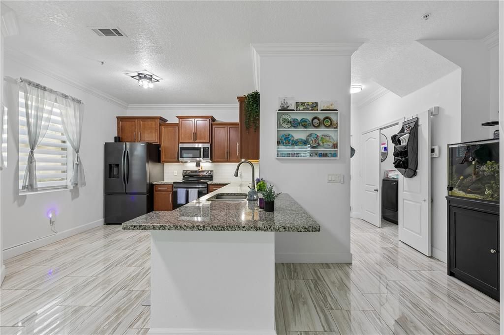 En Venta: $265,000 (3 camas, 2 baños, 1588 Pies cuadrados)