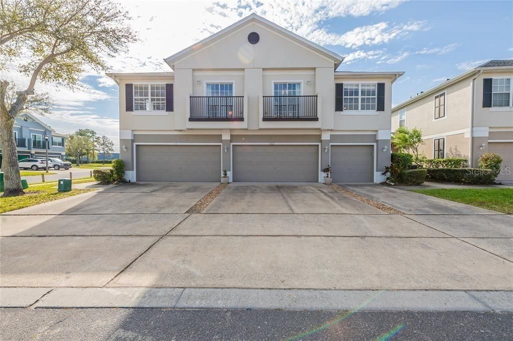 For Rent: $2,000 (2 beds, 2 baths, 1200 Square Feet)