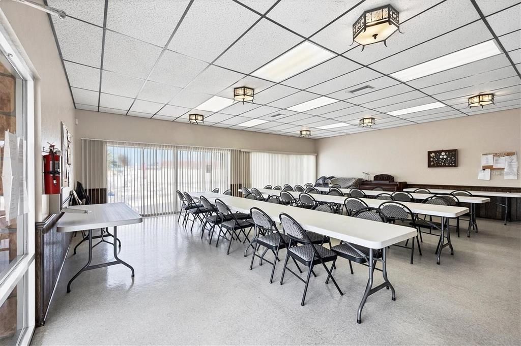 For Sale: $125,000 (2 beds, 2 baths, 1080 Square Feet)