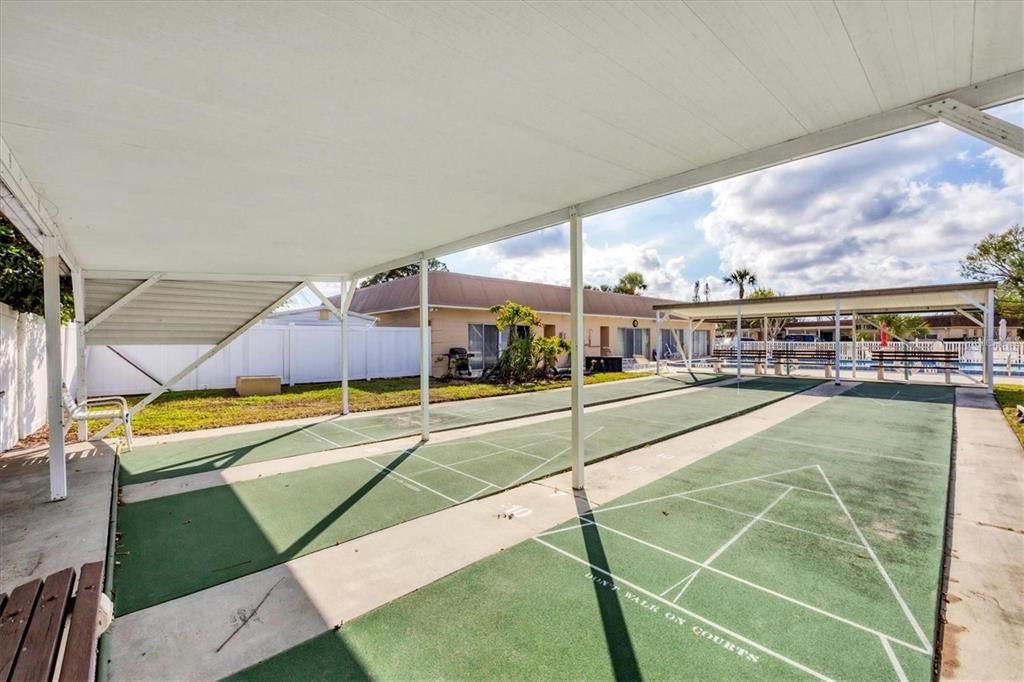 For Sale: $125,000 (2 beds, 2 baths, 1080 Square Feet)