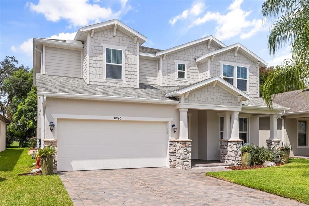 Active With Contract: $730,000 (4 beds, 3 baths, 2725 Square Feet)