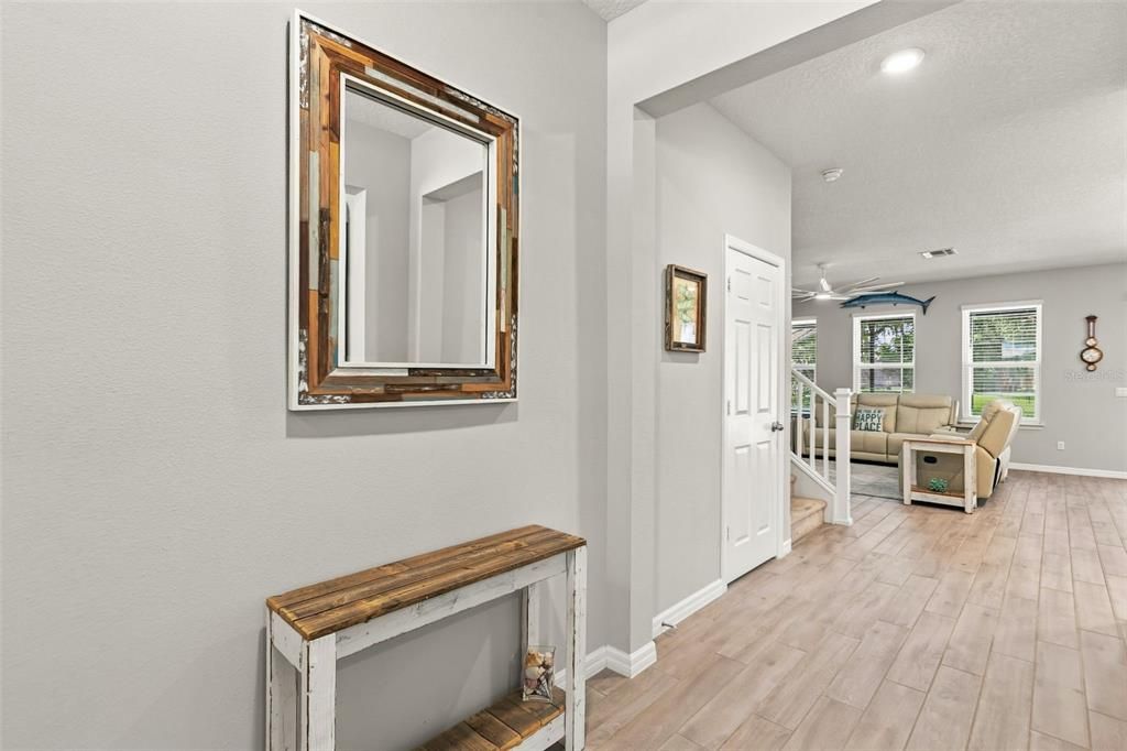 Active With Contract: $730,000 (4 beds, 3 baths, 2725 Square Feet)