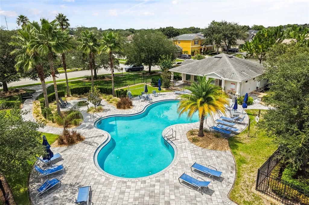 Active With Contract: $730,000 (4 beds, 3 baths, 2725 Square Feet)