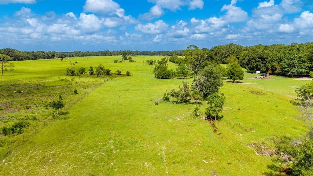 待售: $350,000 (35.00 acres)