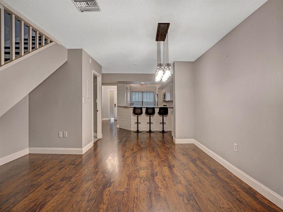 For Sale: $274,900 (2 beds, 2 baths, 1840 Square Feet)