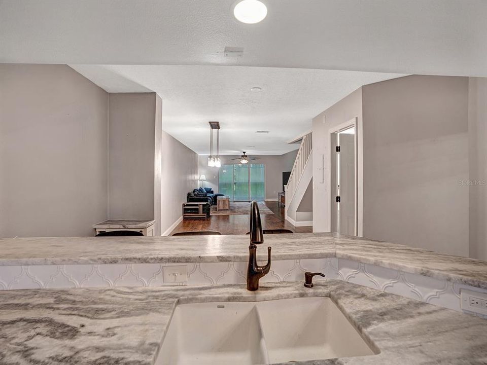 For Sale: $274,900 (2 beds, 2 baths, 1840 Square Feet)