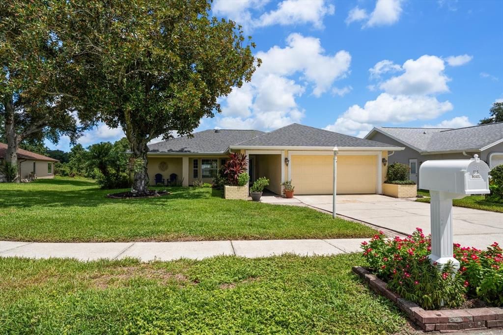 For Sale: $599,000 (3 beds, 2 baths, 1800 Square Feet)
