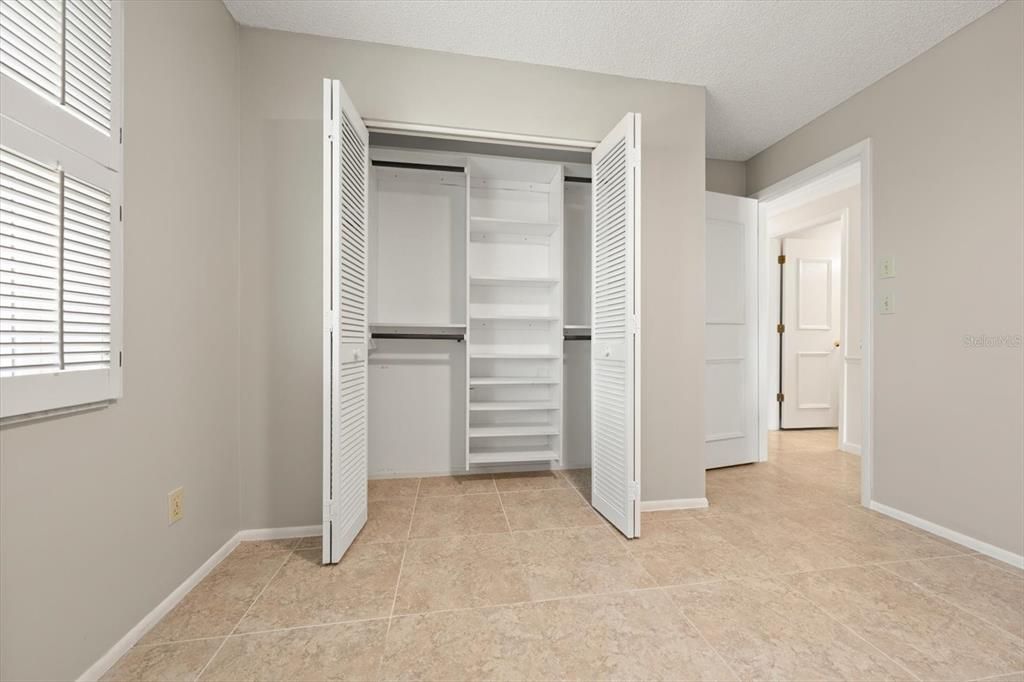 For Sale: $599,000 (3 beds, 2 baths, 1800 Square Feet)