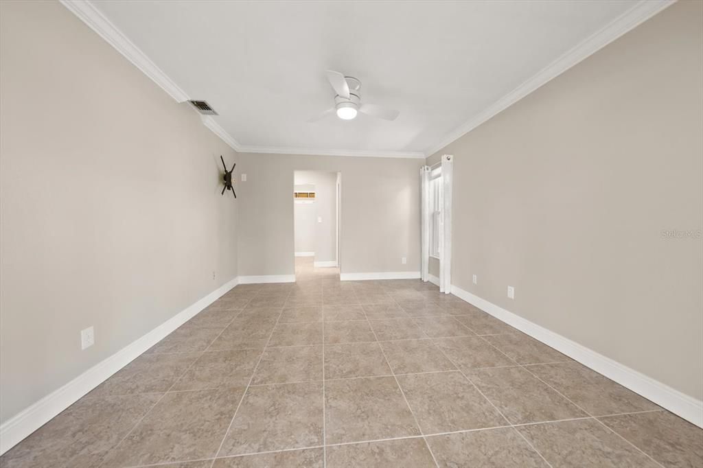 For Sale: $599,000 (3 beds, 2 baths, 1800 Square Feet)