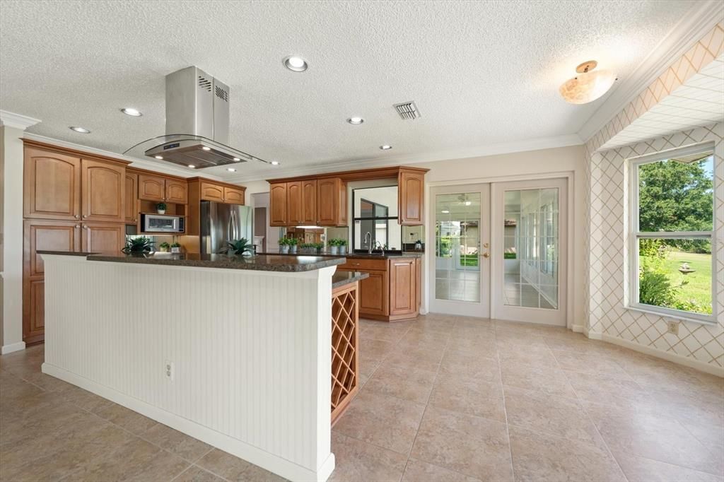 For Sale: $599,000 (3 beds, 2 baths, 1800 Square Feet)