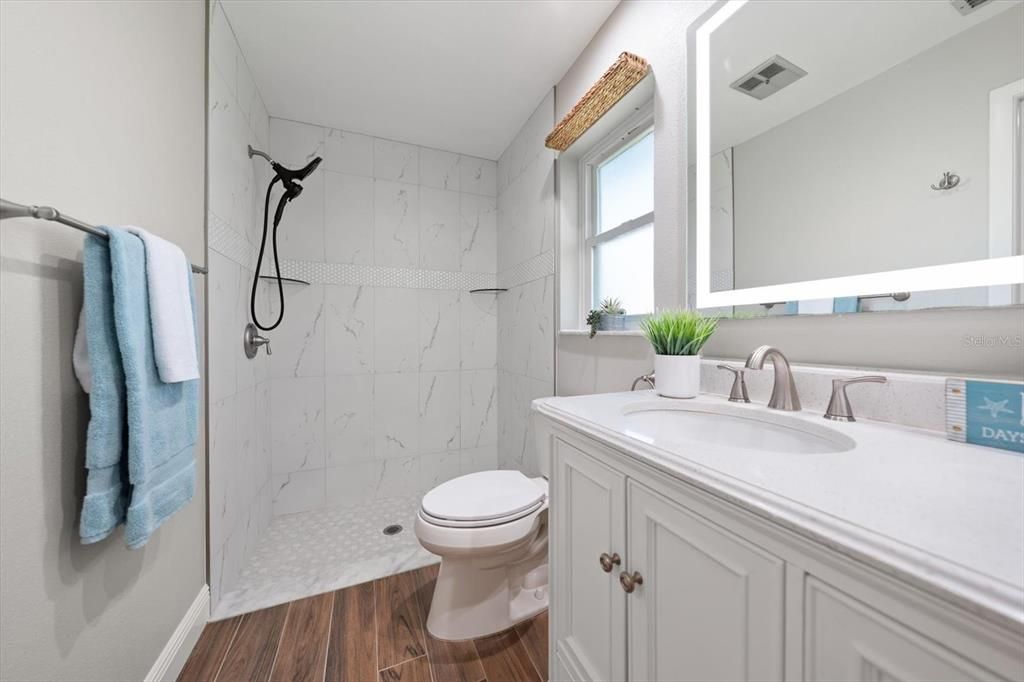For Sale: $599,000 (3 beds, 2 baths, 1800 Square Feet)