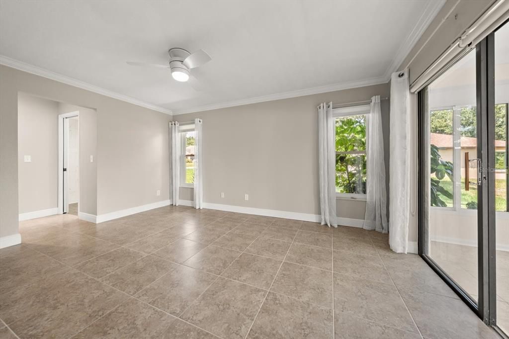 For Sale: $599,000 (3 beds, 2 baths, 1800 Square Feet)