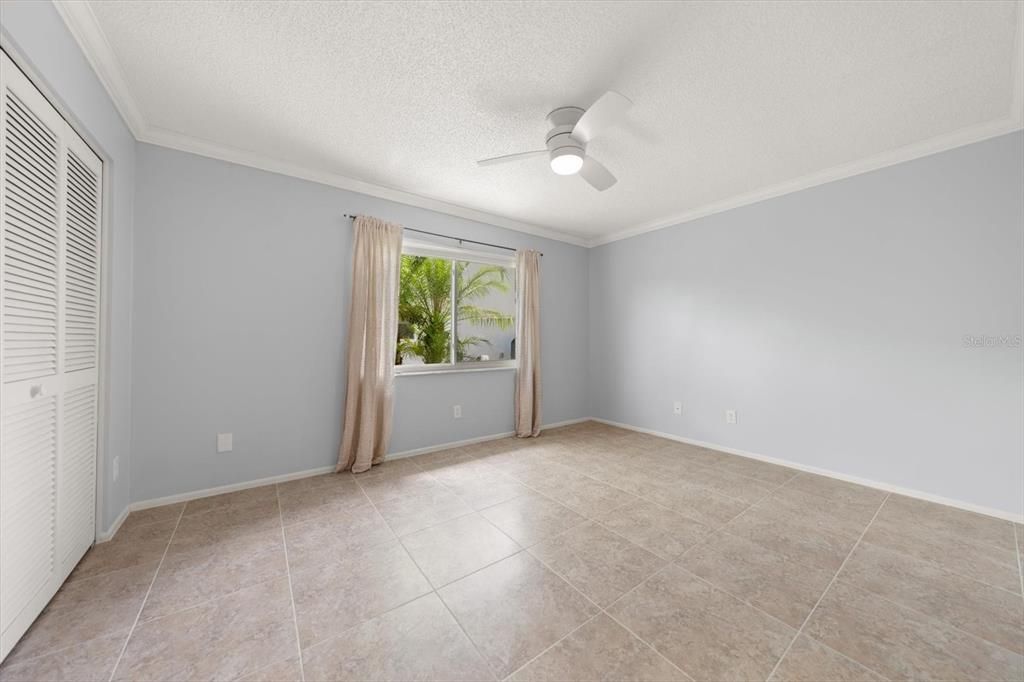 For Sale: $599,000 (3 beds, 2 baths, 1800 Square Feet)