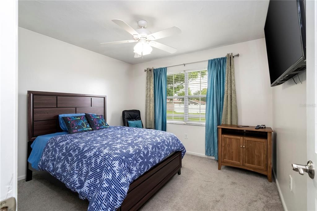For Rent: $2,950 (4 beds, 2 baths, 1536 Square Feet)