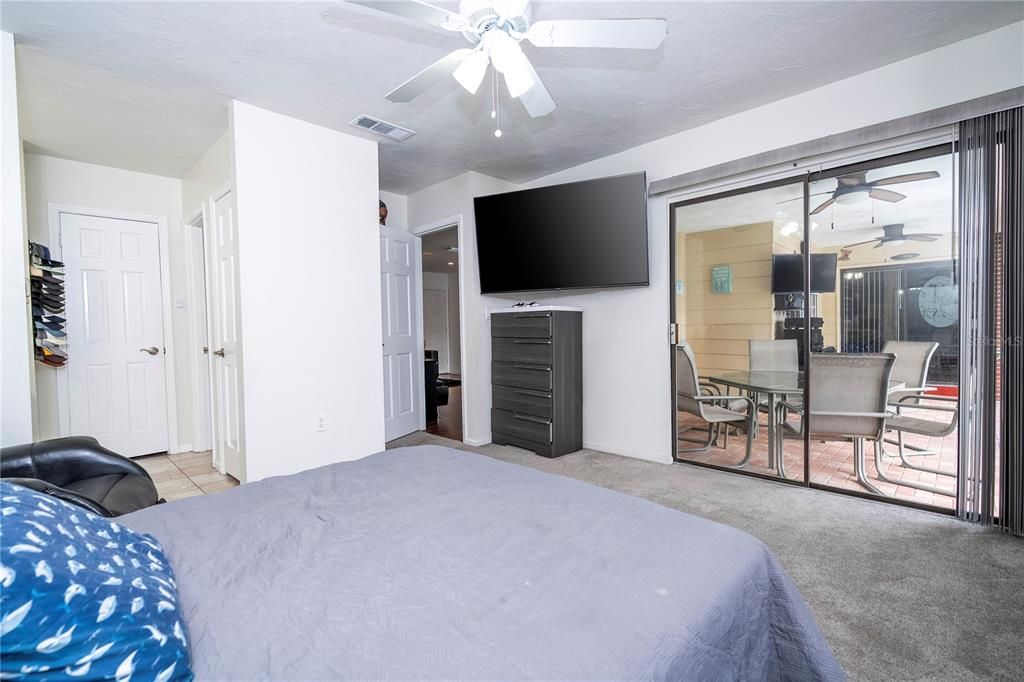 For Rent: $2,950 (4 beds, 2 baths, 1536 Square Feet)