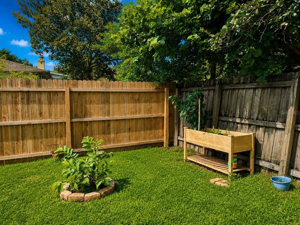 For Rent: $2,950 (4 beds, 2 baths, 1536 Square Feet)