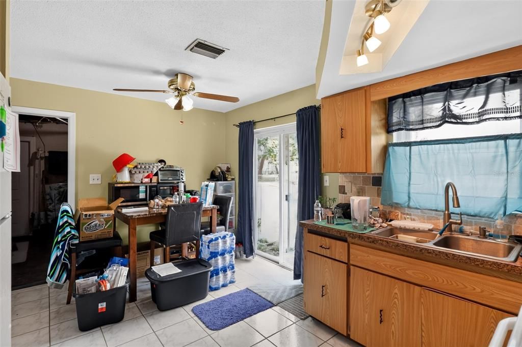 En Venta: $164,900 (2 camas, 1 baños, 840 Pies cuadrados)