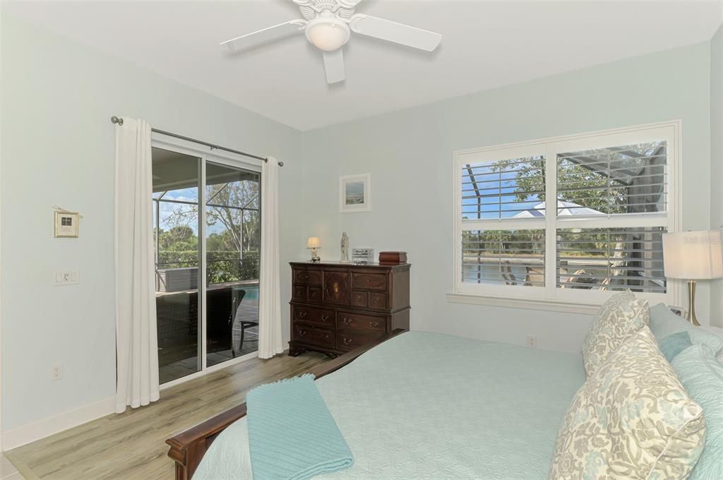 For Sale: $469,900 (2 beds, 2 baths, 1849 Square Feet)