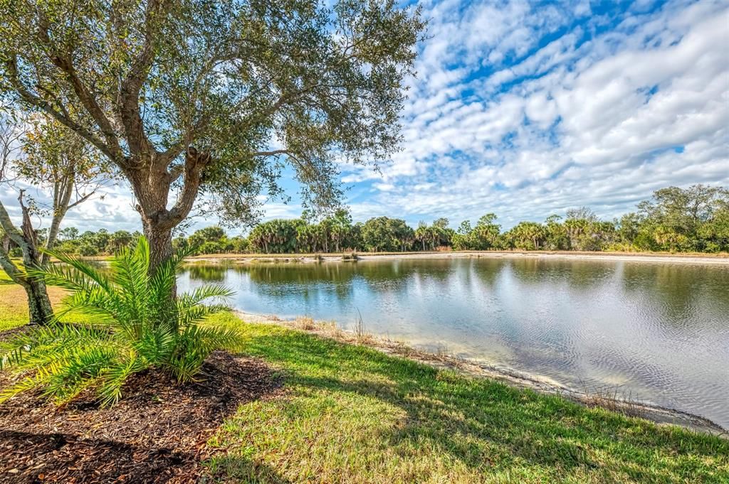 For Sale: $469,900 (2 beds, 2 baths, 1849 Square Feet)