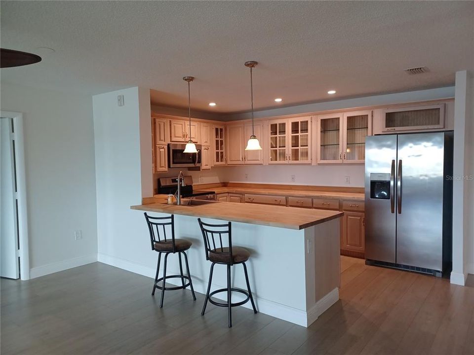 En Venta: $499,000 (2 camas, 2 baños, 1580 Pies cuadrados)