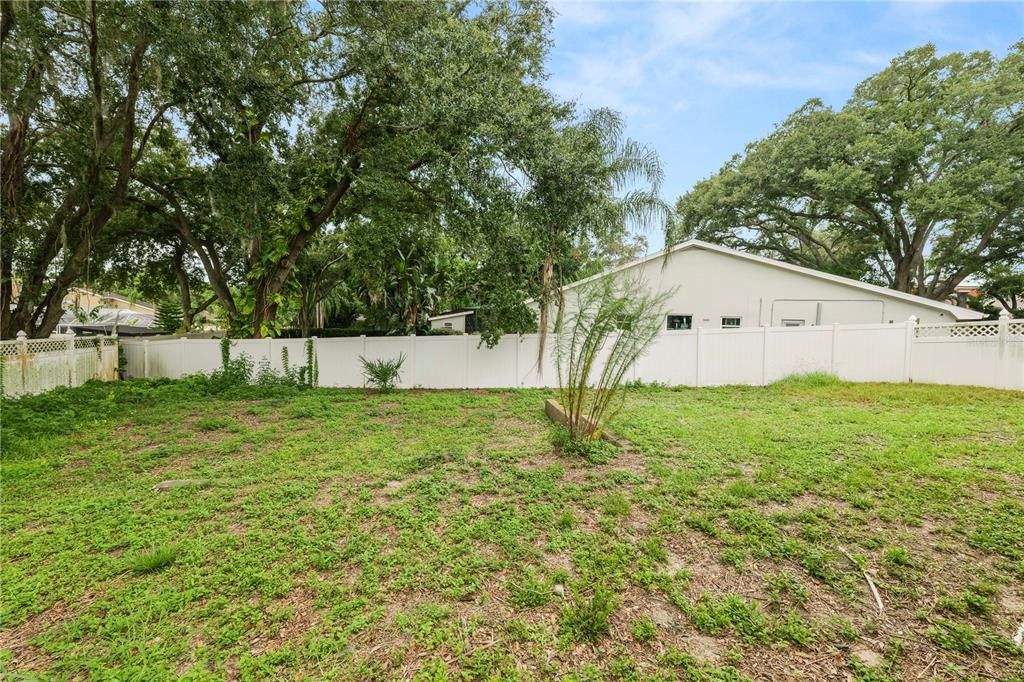 For Sale: $675,000 (4 beds, 3 baths, 2742 Square Feet)