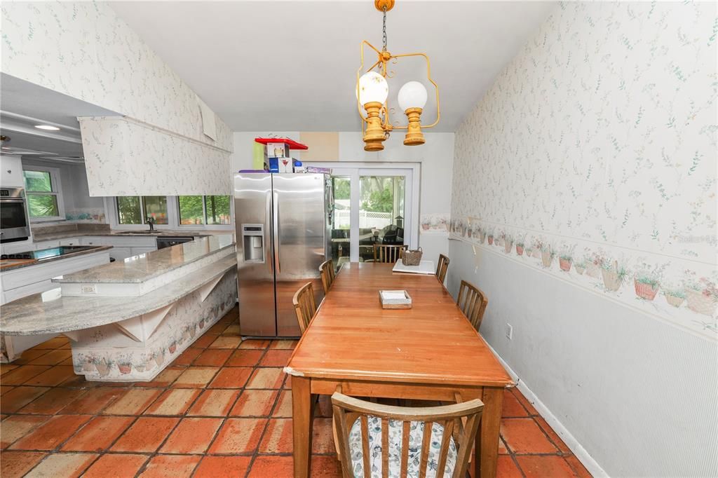 For Sale: $675,000 (4 beds, 3 baths, 2742 Square Feet)