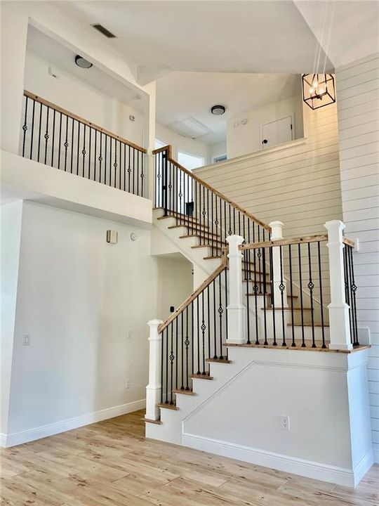 For Rent: $3,900 (4 beds, 2 baths, 2356 Square Feet)