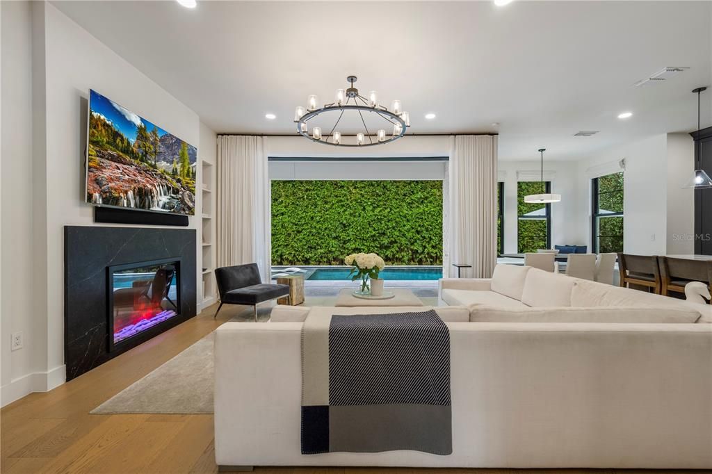 For Sale: $1,950,000 (3 beds, 3 baths, 2703 Square Feet)
