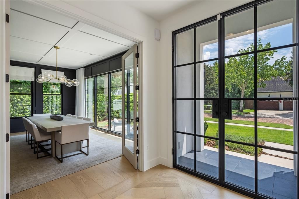 For Sale: $1,950,000 (3 beds, 3 baths, 2703 Square Feet)