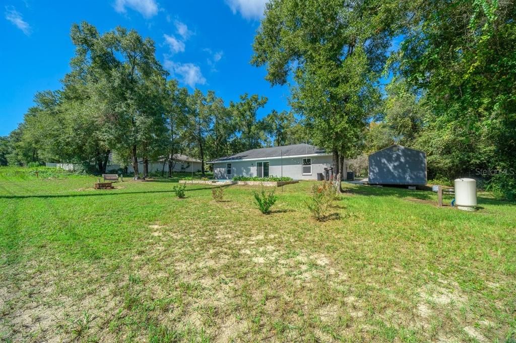 For Sale: $290,000 (3 beds, 2 baths, 1296 Square Feet)