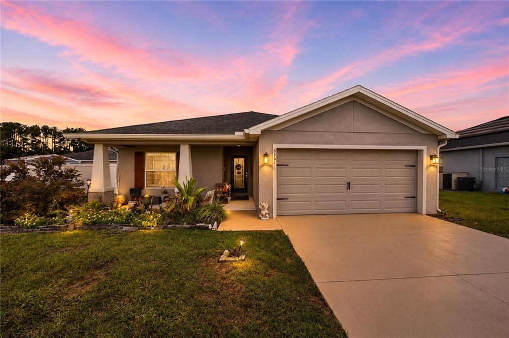 For Sale: $320,000 (4 beds, 2 baths, 1710 Square Feet)