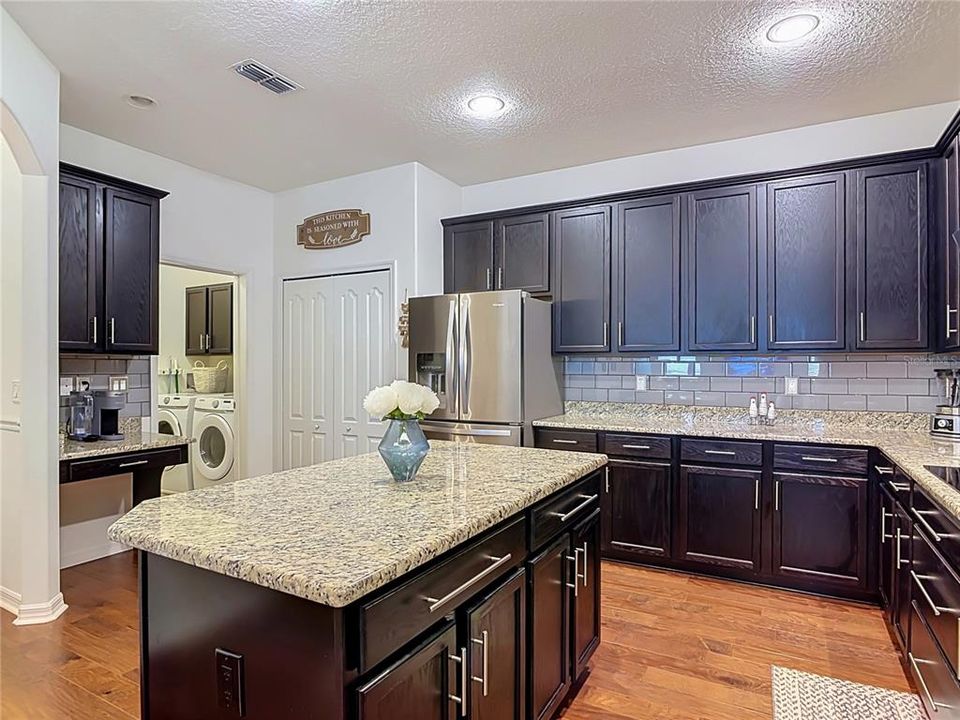 For Sale: $499,000 (3 beds, 2 baths, 2009 Square Feet)