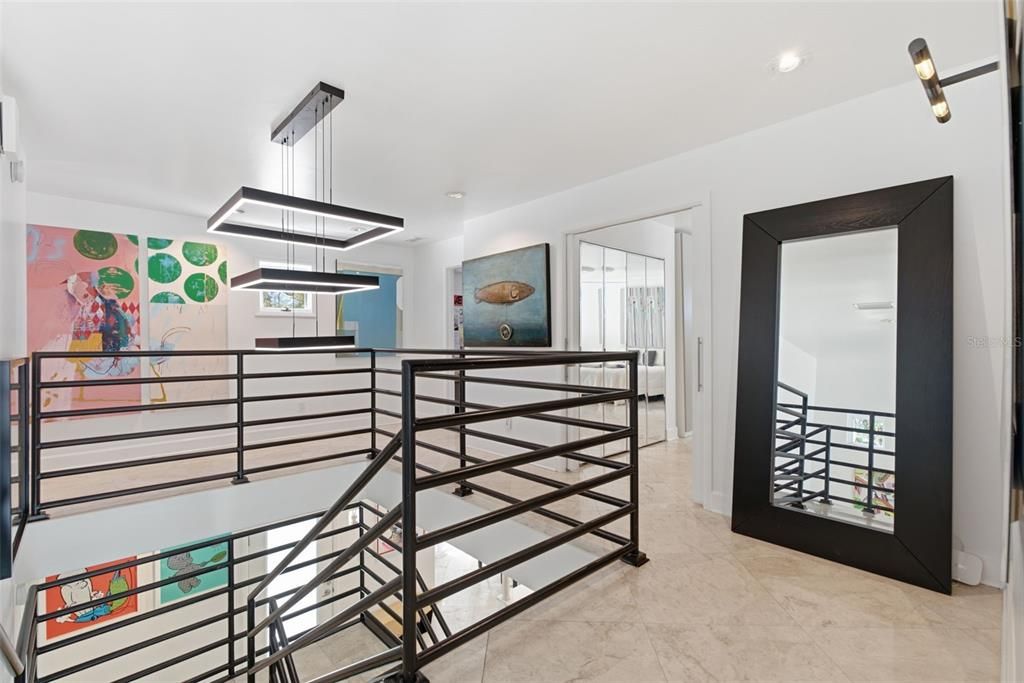 En Venta: $1,400,000 (3 camas, 3 baños, 2314 Pies cuadrados)