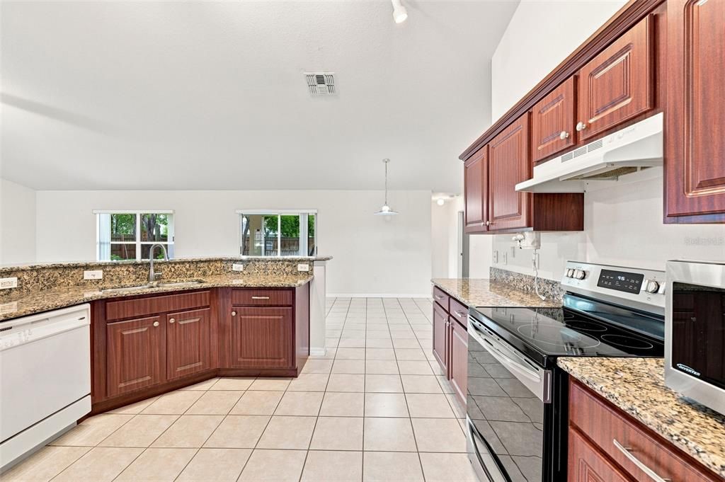For Sale: $360,000 (4 beds, 2 baths, 2239 Square Feet)