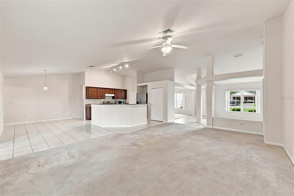 For Sale: $360,000 (4 beds, 2 baths, 2239 Square Feet)