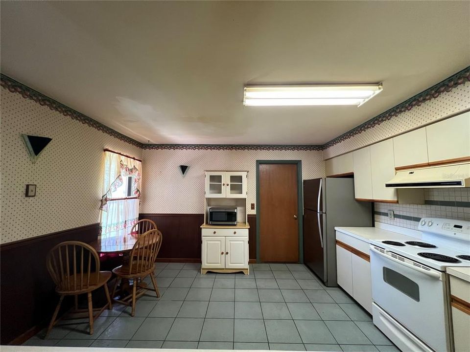 En Venta: $245,000 (3 camas, 2 baños, 1876 Pies cuadrados)