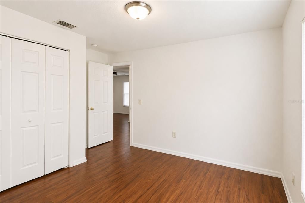 В аренду: $1,695 (3 спален, 2 ванн, 1200 Квадратных фут)
