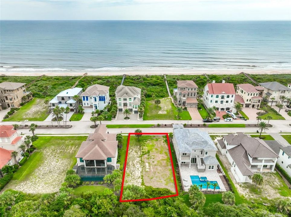 For Sale: $500,000 (0.26 acres)