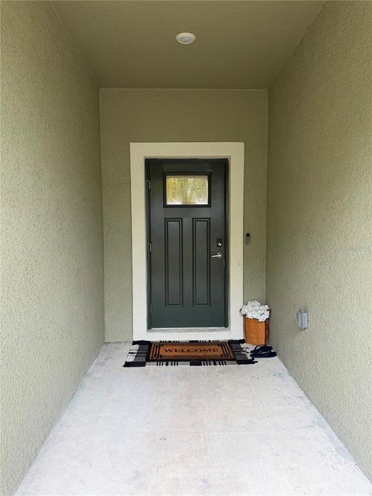 For Rent: $2,200 (3 beds, 2 baths, 1634 Square Feet)