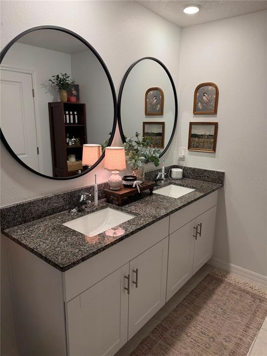For Rent: $2,200 (3 beds, 2 baths, 1634 Square Feet)