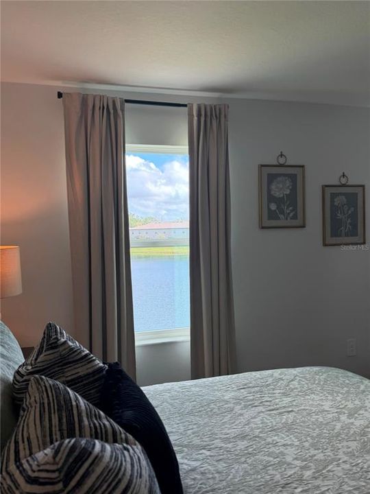 For Rent: $2,200 (3 beds, 2 baths, 1634 Square Feet)